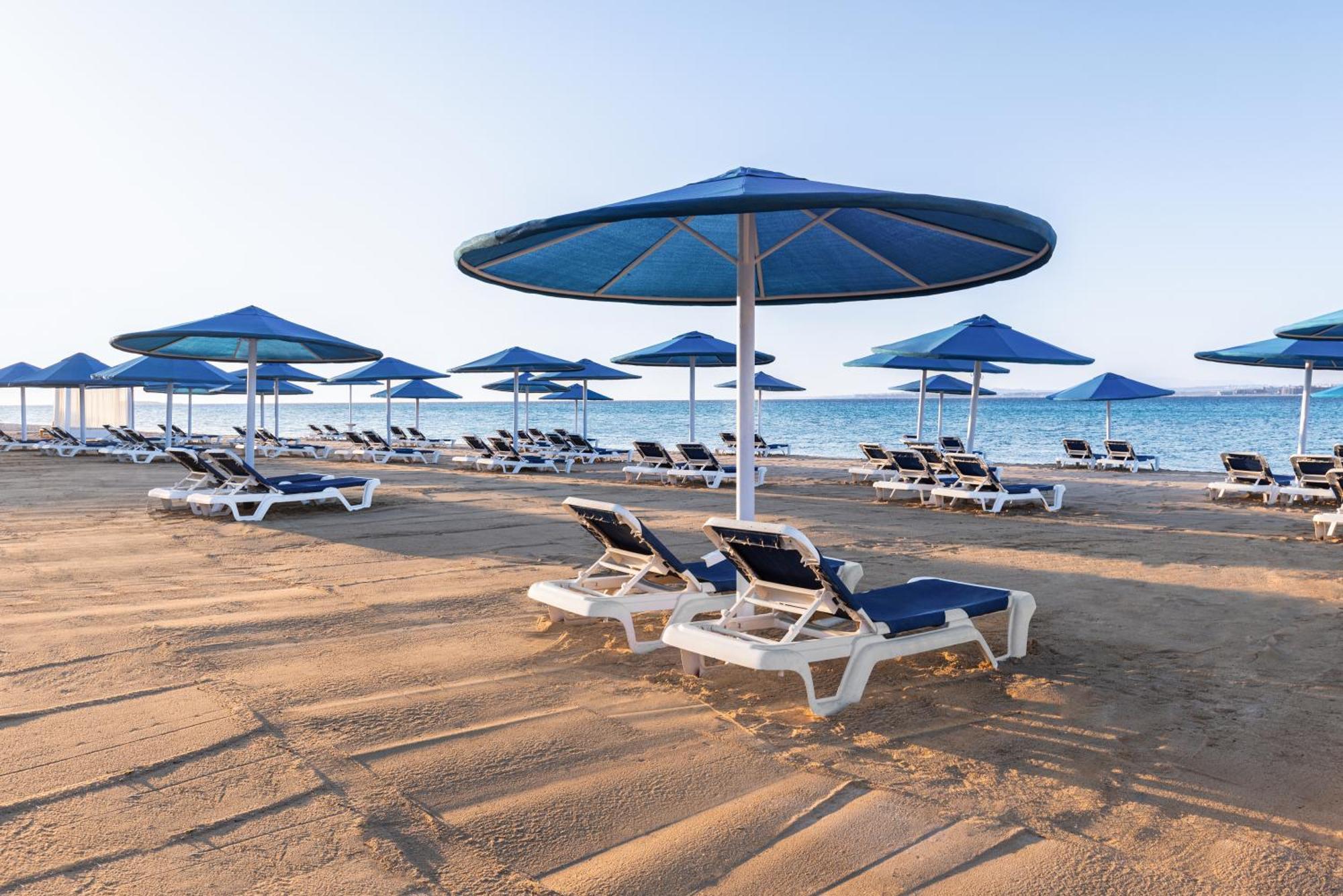 The V Luxury Resort Sahl Hasheesh Hurghada Exterior foto Beach at the Grand Resort